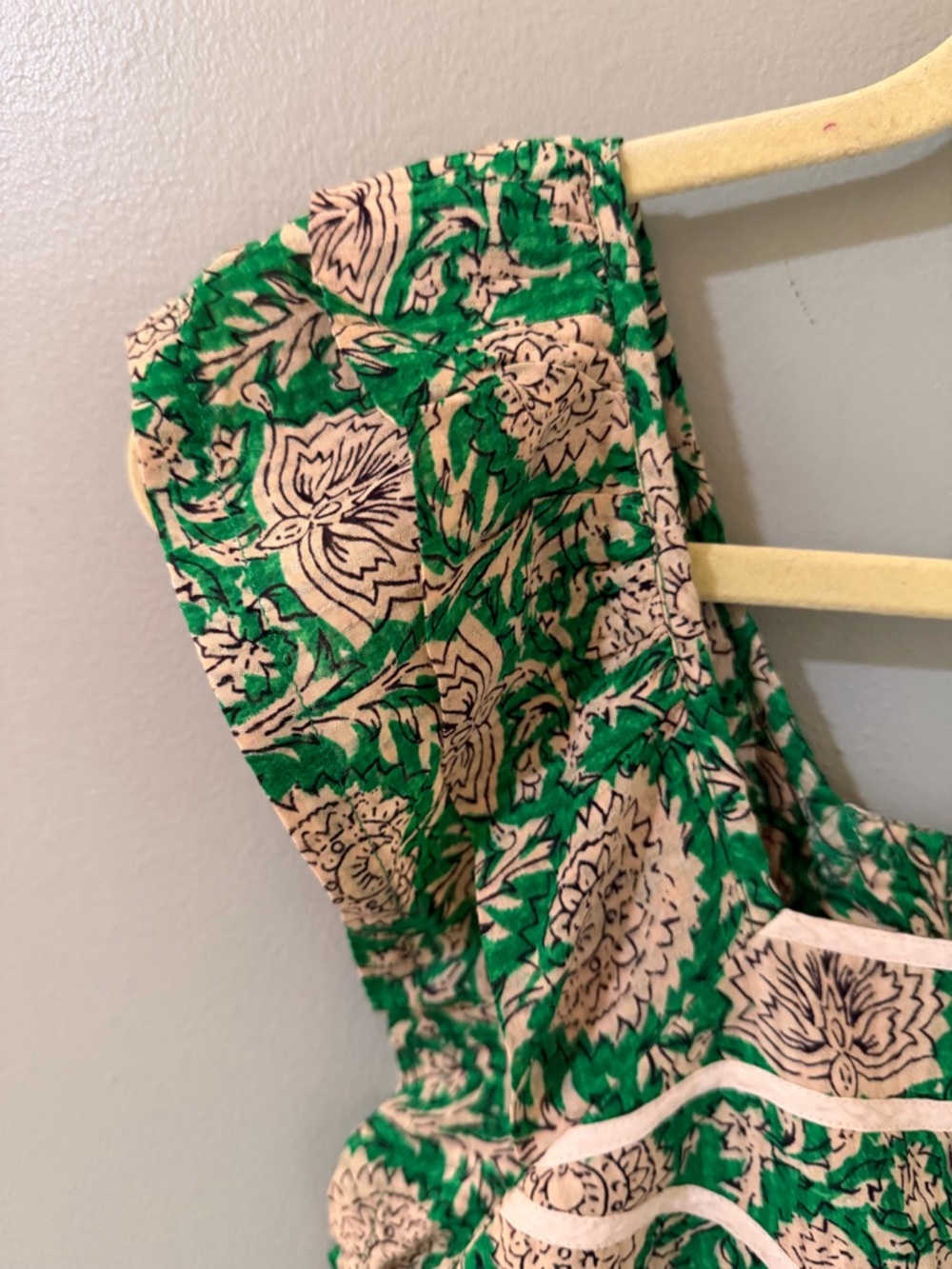 ba&sh
Peio Printed Ruffled Top size medium - Picture 3 of 6